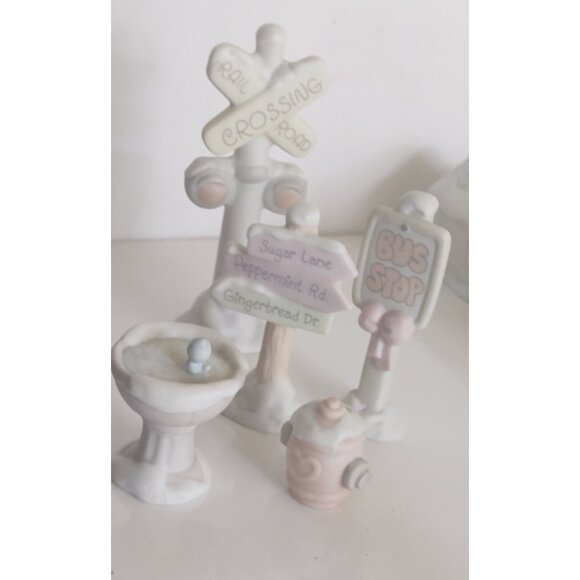 Vintage Precious Moments Lot of 5 Signs & Accessories (details in description) - Picture 3 of 13